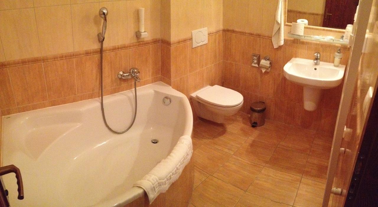 Holiday Park Orava - Hotel Orava Dolny Kubin Bagian luar foto